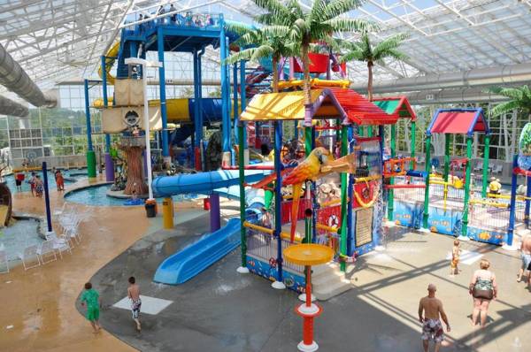 Big Splash Adventure Hotel and Indoor Water Park