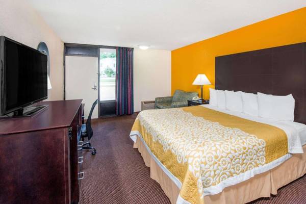 Workspace - Days Inn by Wyndham Calvert City