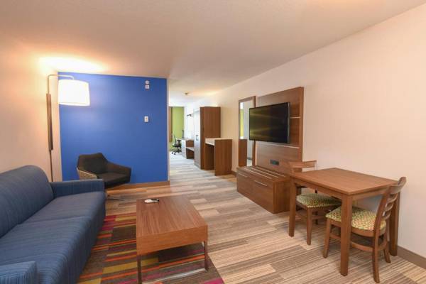 Holiday Inn Express Hotel & Suites Richwood - Cincinnati South an IHG Hotel