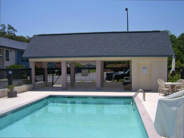 Americas Best Value Inn & Suites Bastrop