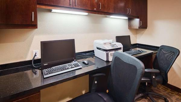 Workspace - Best Western Plus DeSoto Inn & Suites