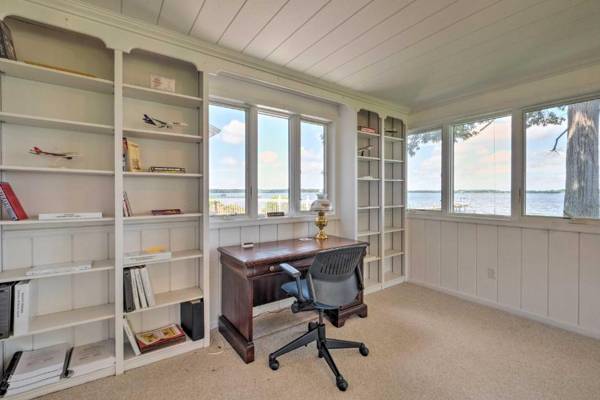 Workspace - Waterfront Leonardtown Retreat with Dock Access