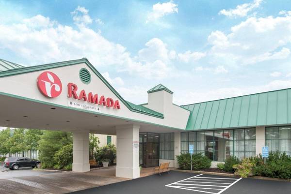 Ramada by Wyndham Ellsworth - Bar Harbor