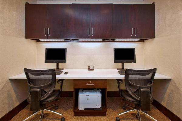 Workspace - Hampton Inn Southfield/West Bloomfield