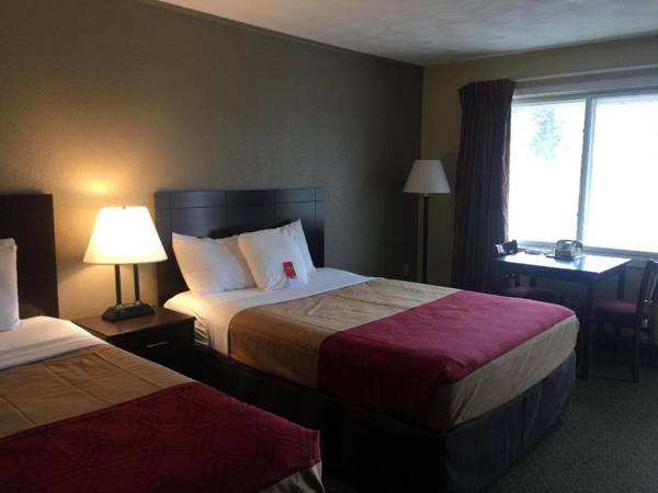 Econo Lodge Inn & Suites Munising Area