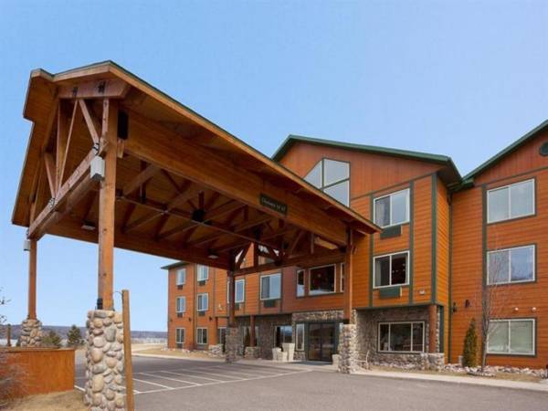 Holiday Inn Express Munising-Lakeview Hotel