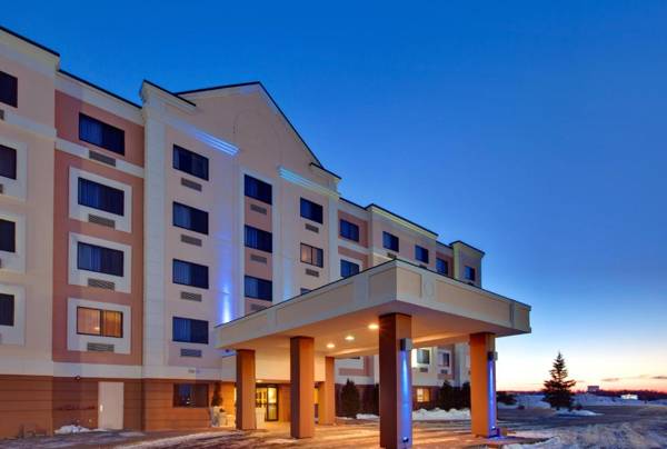 Holiday Inn Express Sault Ste Marie an IHG Hotel