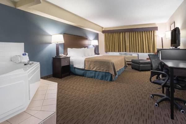 Workspace - AmericInn by Wyndham North Branch