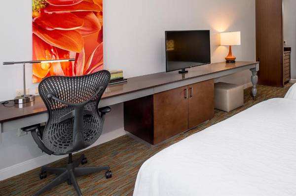 Workspace - Hilton Garden Inn St. Louis/O'Fallon