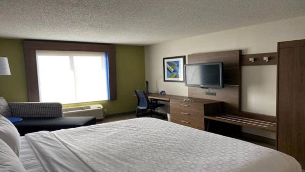 Workspace - Holiday Inn Express & Suites Reidsville an IHG Hotel