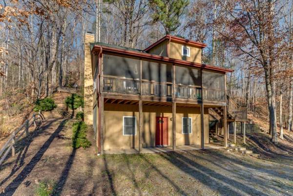 Bear Creek Cabin