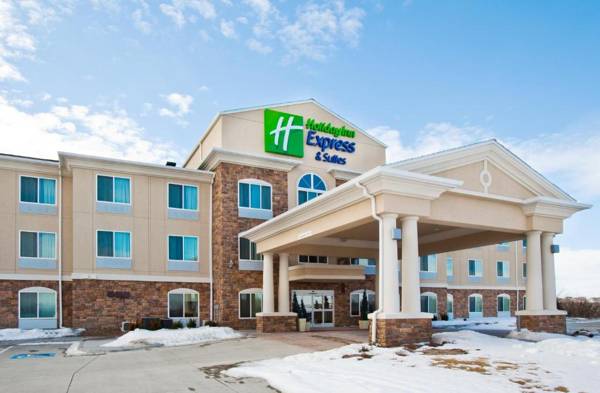 Holiday Inn Express & Suites - Omaha I - 80 an IHG Hotel