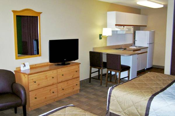 Extended Stay America Suites - Newark - Woodbridge