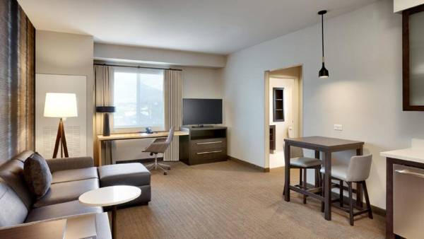 Residence Inn by Marriott New York JFK Airport