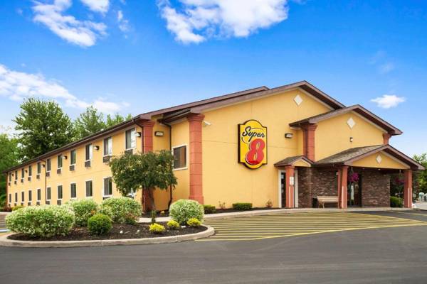 Super 8 by Wyndham Oneida Verona