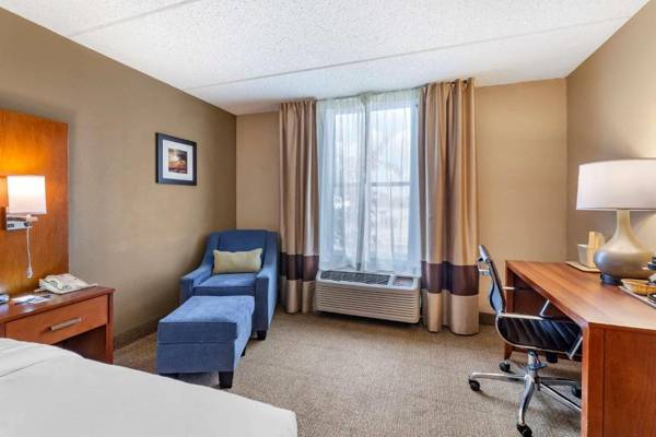 Workspace - Comfort Inn Alliance