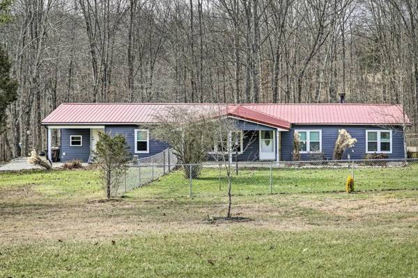 Family Home in Logan with On-Site Hiking Trails