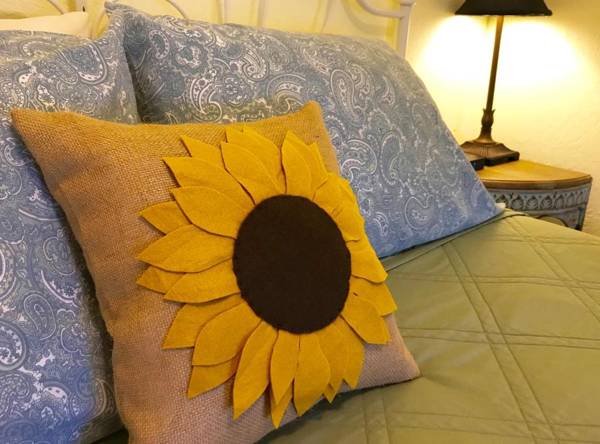 MaMere's Guest House