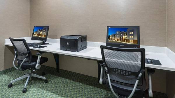 Workspace - Candlewood Suites Grove City - Outlet Center an IHG Hotel