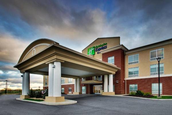 Holiday Inn Express & Suites Lancaster East - Strasburg an IHG Hotel