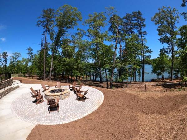 Lakeside Lodge Clemson