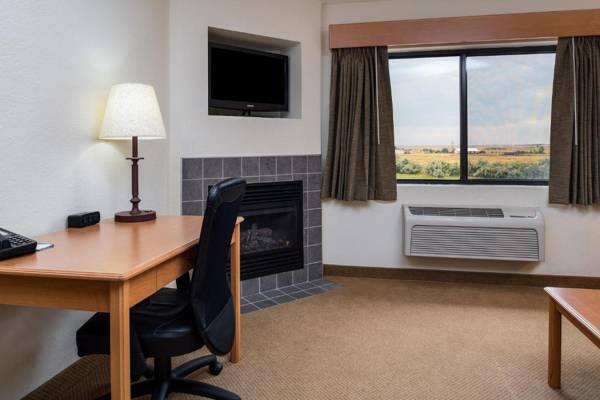 Workspace - AmericInn by Wyndham Belle Fourche