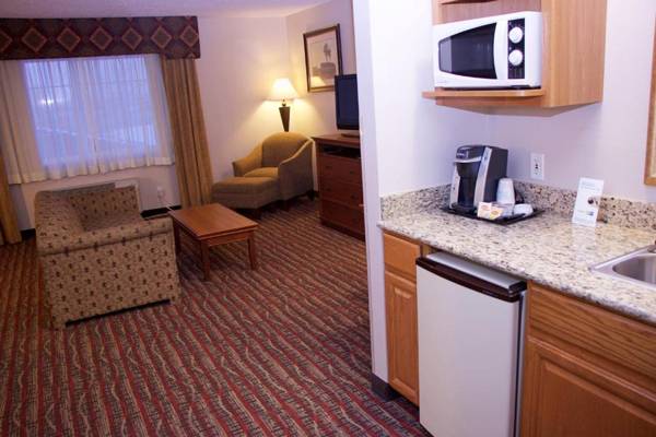 Holiday Inn Express Hotel & Suites Pierre-Fort Pierre an IHG Hotel