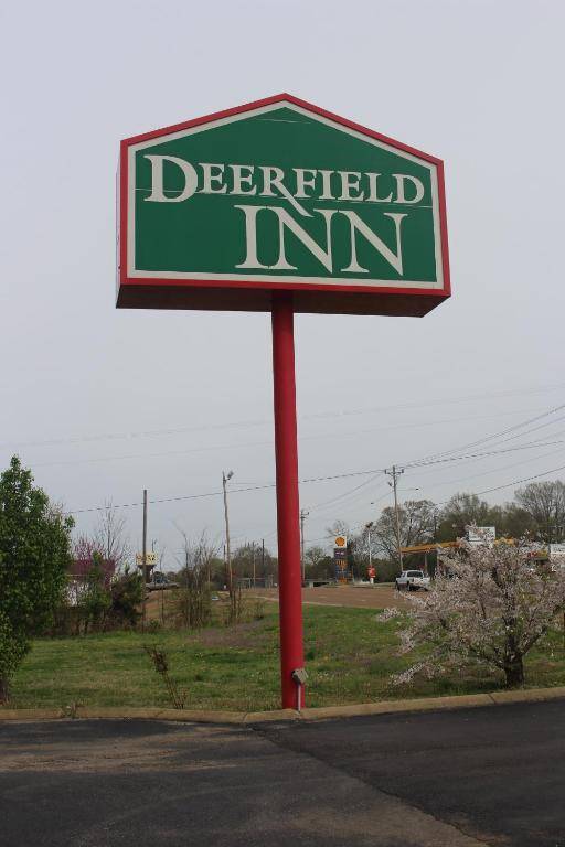 Deerfield Inn