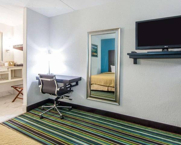 Workspace - Quality Inn & Suites Jasper