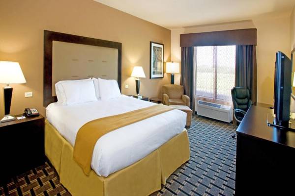 Holiday Inn Express and Suites Beeville an IHG Hotel