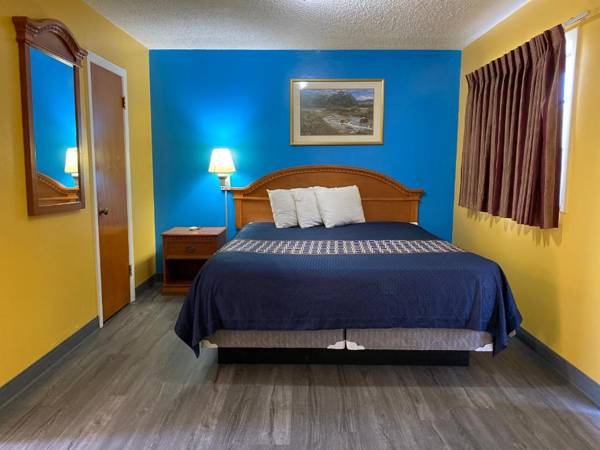 Western Skies Motel