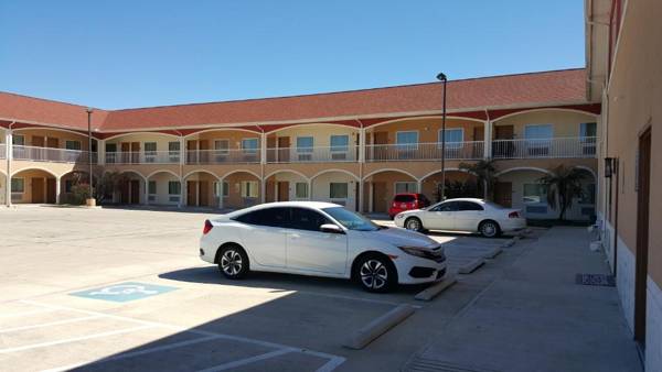 Executive Inn & Suites