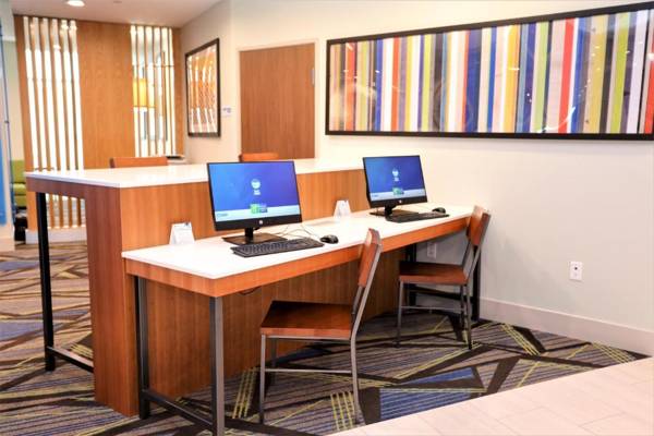 Holiday Inn Express & Suites - Forney an IHG Hotel