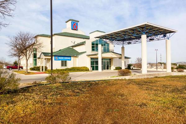 Motel 6-San Antonio TX - Sea World North