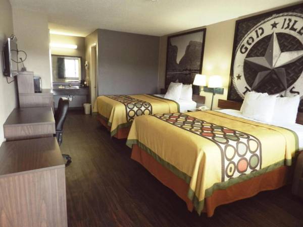 Super 8 by Wyndham Universal City