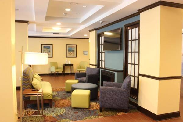 Holiday Inn Express & Suites Lebanon an IHG Hotel