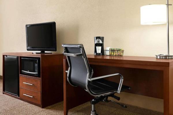 Workspace - Baymont by Wyndham Rocky Mount