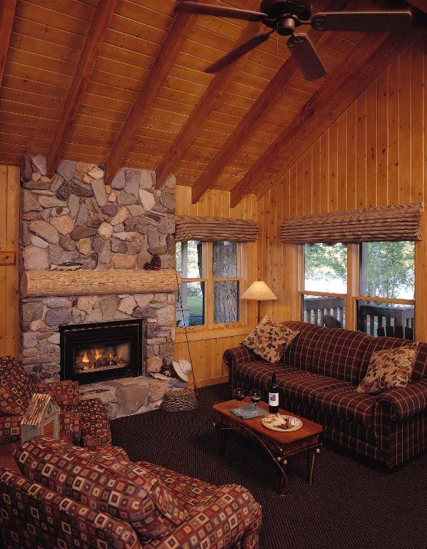 Sun Mountain Lodge