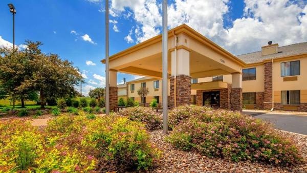 Comfort Inn & Suites Black River Falls I-94