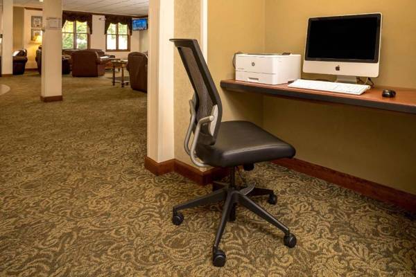 Workspace - Kress Inn Ascend Hotel Collection