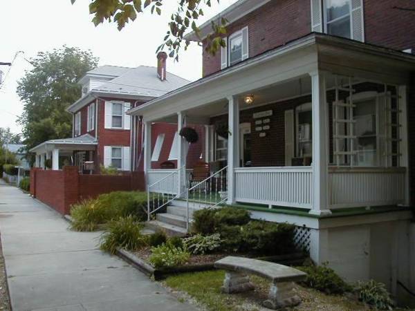 Maria's Garden & Inn