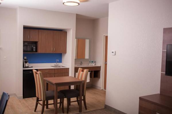 Holiday Inn Express & Suites Logan an IHG Hotel