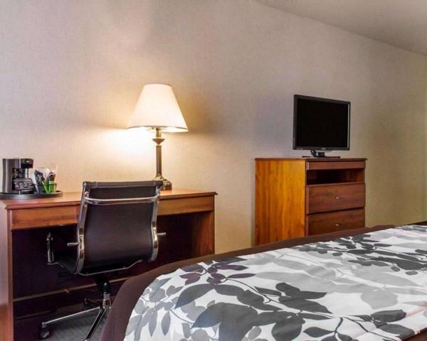 Workspace - Sleep Inn & Suites Evansville