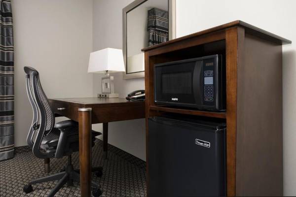 Workspace - Hampton Inn & Suites Athens/Interstate 65