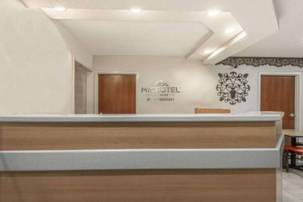 Microtel Inn & Suites by Wyndham Auburn