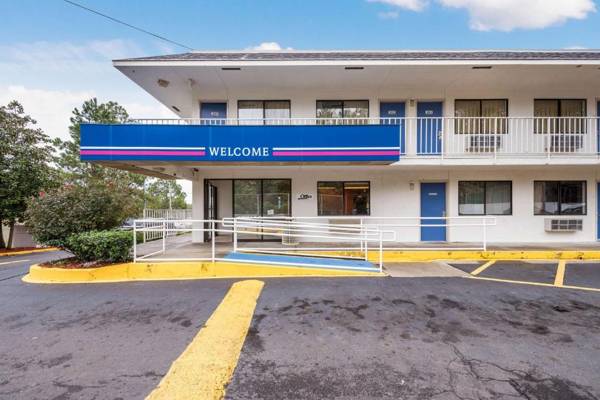 Motel 6-Bessemer AL - Birmingham