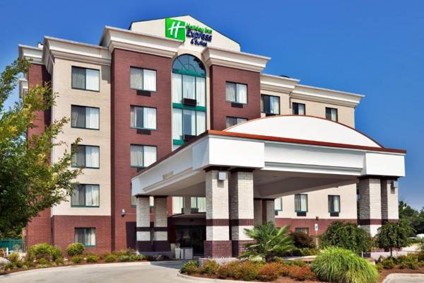 Holiday Inn Express Hotel & Suites Birmingham - Inverness 280 an IHG Hotel