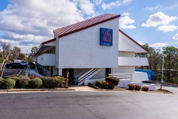 Motel 6-Birmingham AL