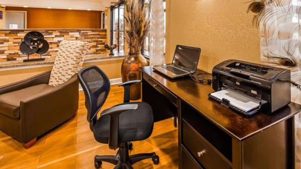 Workspace - Best Western Inn