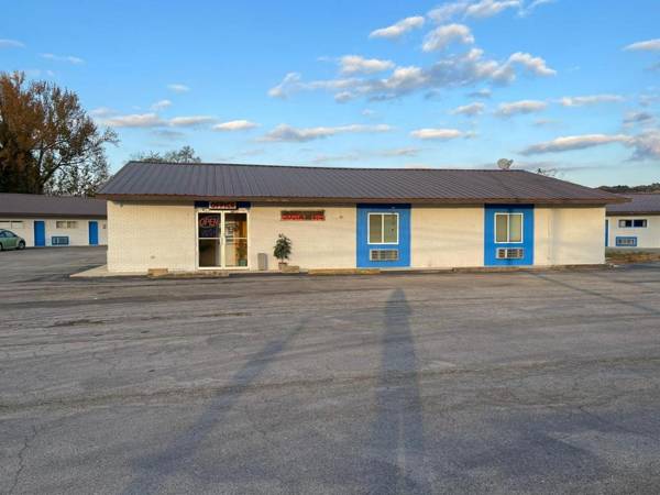 Budget Inn Decatur Priceville